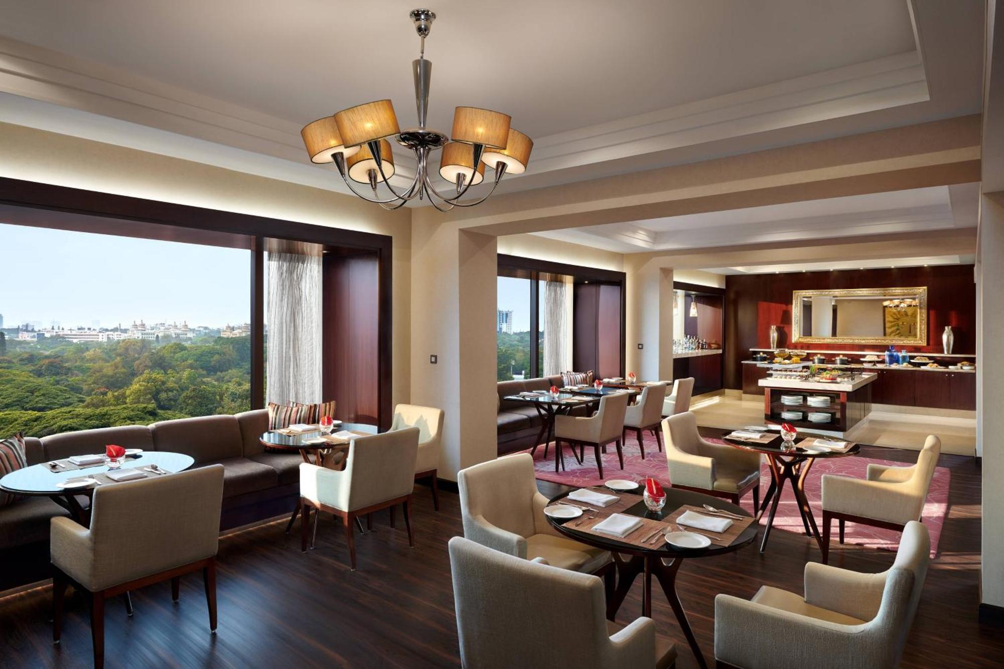 Jw Marriott Hotel Bengaluru Zewnętrze zdjęcie